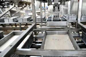 Automatic tofu production line
