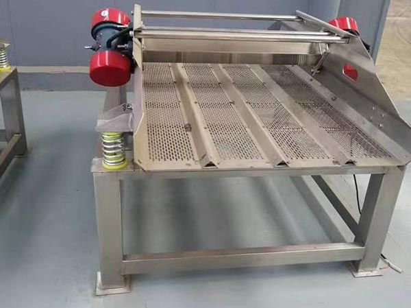 Fruit and vegetable vibration drain machine