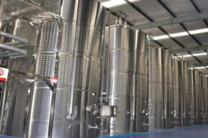 Fully automatic fruit vinegar production line